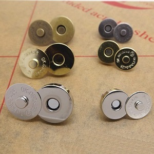 Magnet Buttons